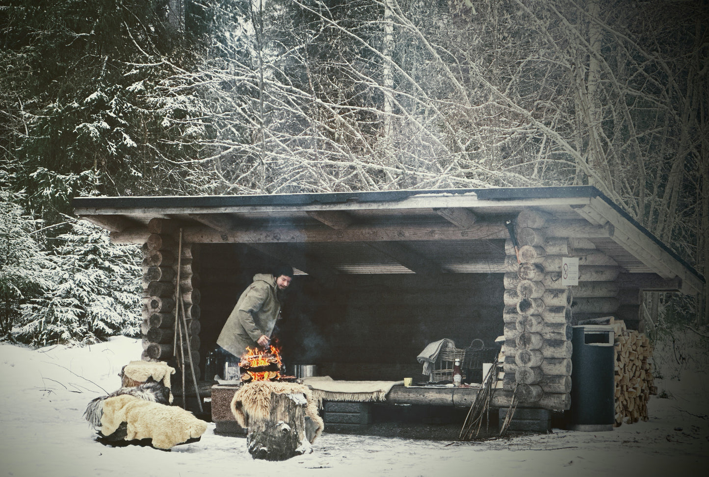 Metsäkylpy, tarinavaellus ja luontorituaali ⌘ Forest bathing, Storytelling and Ritual for Groups