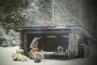 Metsäkylpy, tarinavaellus ja luontorituaali ⌘ Forest bathing, Storytelling and Ritual for Groups
